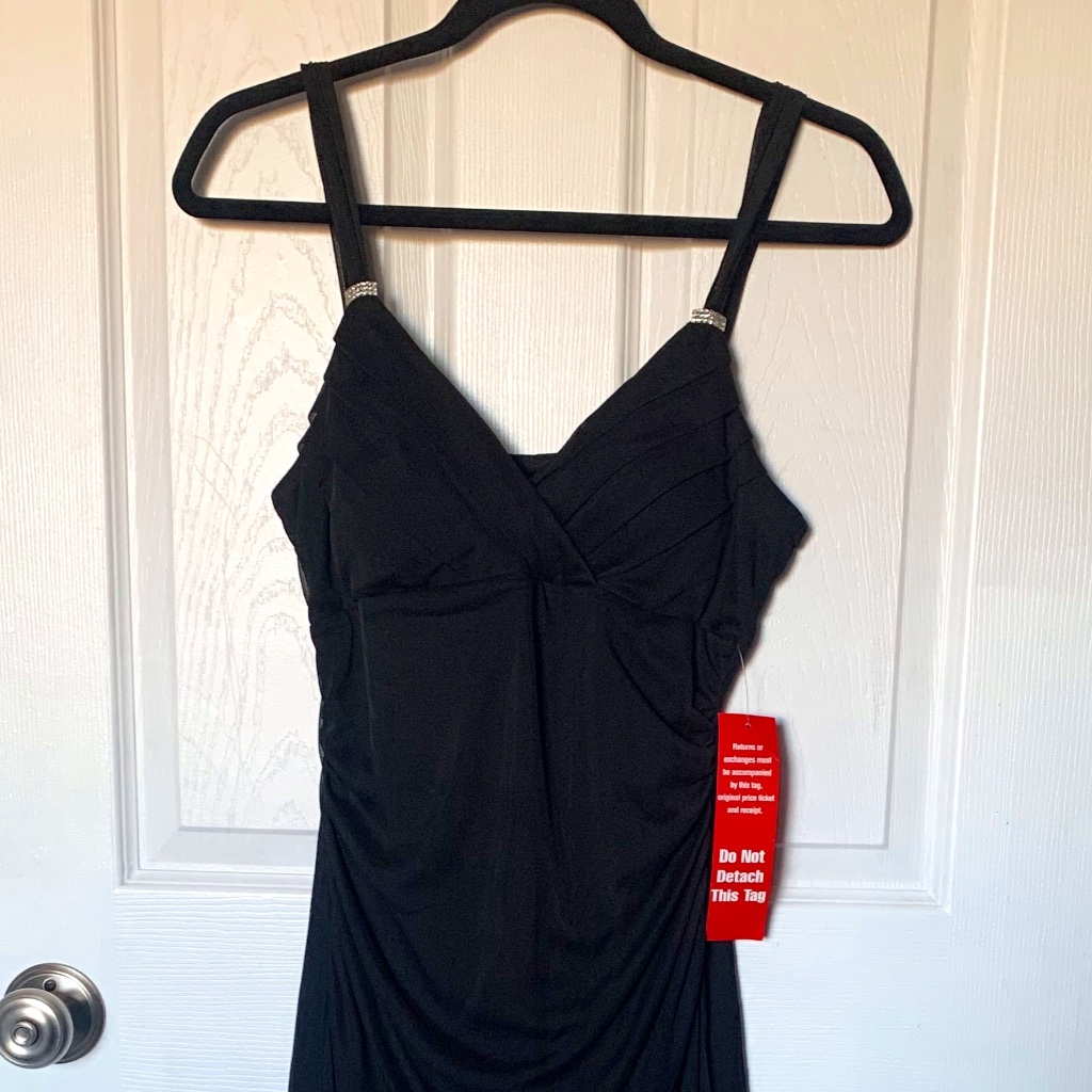 Cute Black Dress  Great For Date Night